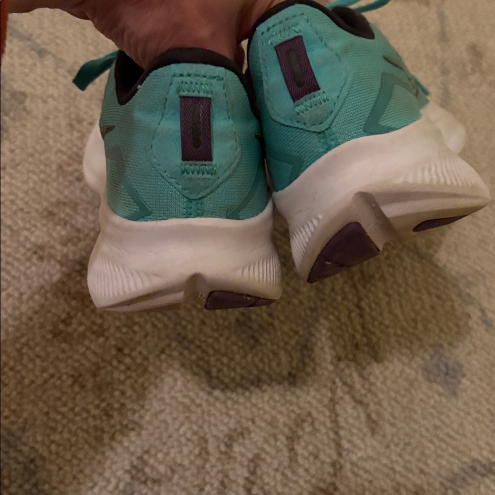Saucony Women's Aqua Athletic Shoes - Picture 2 of 4